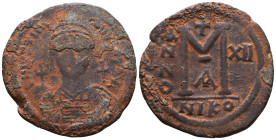 Byzantine Coins AE, 7th - 13th Centuries Reference: Condition: Very Fine

 Weight: 18,4gr Diameter: 40,6mm