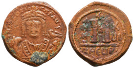 Byzantine Coins AE, 7th - 13th Centuries Reference: Condition: Very Fine

 Weight: 11,7gr Diameter: 28,4mm