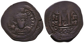 Byzantine Coins AE, 7th - 13th Centuries Reference: Condition: Very Fine

 Weight: 11,9gr Diameter: 32,2mm