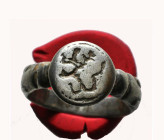 Silver Rings, Reference: Condition: Very Fine

 Weight: Diameter: