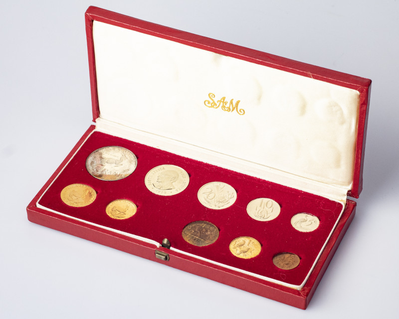South Africa. ½ Cent - 2 Rand 1979 Set. Gold 1st & 2nd decimal series. Bronze. N...