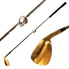 Vergoldeter Tom-Watson-Golfschläger mit Knoten

Ram 4° Rake, PW 50°, Schlägerkopf mit 24k GG vergoldet. Nachträglich mit einem Knoten versehen. Pres...