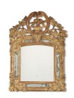 Spiegel, Louis XV., Frankreich, 18. Jh.

Holz, geschnitzt und vergoldet. Profilierte Rechteckform mit Blattranken und Blüten. Durchbrochen geschnitzte...