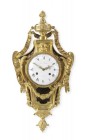 Louis XVI.-Cartel-Uhr, Paris, 2. Hälfte 18. Jh.

Bronze, vergoldet. Das Zifferblatt umrahmt von Bandelwerk und Blumenfestons mit Frauenkopf. Oben von ...