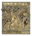FRANZÖSISCHE SCHULE 19. JH.

Relief mit Puttireigen

Bronze, patiniert. Oben und unten ein Teil angesetzt. 32 x 28,5 cm

Drei Putti mit Blüten und Tam...