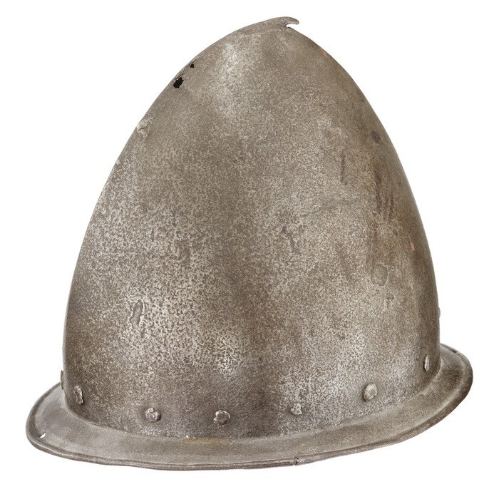 Birnhelm, italienisch, um 1580

Z 2

"Zuccotto aguzzo". Eisen korr., einteilig g...