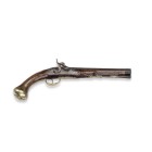 Perkussions-Pistole, französisch, um 1780/1840

Z 2
L 42 cm

Mit geometrischen Motiven gravierter Oktogonallauf (L 24 cm), Kal. 15 mm, Visier und Mess...