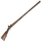 Steinschlossbüchse, deutsch/schweizerisch, um 1750

Z 2
L 147 cm

Rundlauf (L 110,8 cm), Kal. 19,5 mm, Kammerdrittel oktogonal, Visier und Messingkorn...