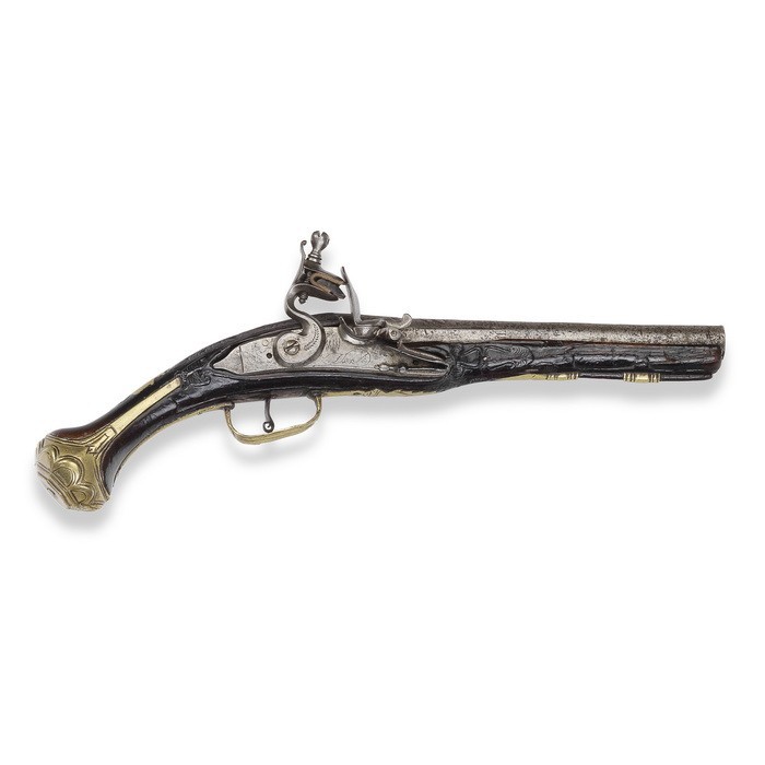 Steinschlosspistole, deutsch/niederländisch, um 1720

Z 2
L 37 cm

Rundlauf (L 2...