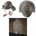 Helm/Kabuto, japanisch, 1615-24

Z 2
Glocke L 29,5 cm B 32 cm

Genwa-Ära (1615-24). H Glocke 20 cm, mit Shikoro ca. 30 cm. Eisen, Messing, Lack, Texti...