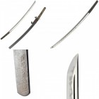 Kurzschwert/Ô-Wakizashi, japanisch, dat. 1526

Z 1-2
L 75,6 cm

Kotô-Klinge in Shinogi-zukuri, (Nagasa/L 57,4 cm), Suriage-Nakago mit zwei Mekugi-ana,...