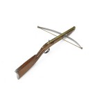 Kulissenschnepper, schweizerisch, um 1880, Genf

Z 1-2
L 70 cm

Nussbaum-Gewehrschaft, oktogonaler Messinglauf (L 32,5 cm), Kal. 8,5 cm, sign. "Rebsam...