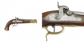 Perkussionspistole, schweizerisch, um 1840, Frey à Zürich

Z 2
L 36 cm

Wohl private Offizierswaffe und ursprünglich Bestandteil eines Paars, ähnl. Or...
