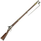 Perkussionsgewehr, eidg. Ord. 1817/40

Z 2
L 139,5 cm

Voltigeur. Kal. 18 mm, Waffennr. 120, Kontrollstempel "P" auf Lauf und Schlossplatte. Lauf vor ...
