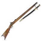 Perkussionsstutzer, eidg. Ord. 1864, Bern

Z 1-2
L 126,5 cm

Original brünierter Rundlauf (L 81 cm), Kammerviertel oktogonal, Kal. 10,5 mm, Abnahmeste...