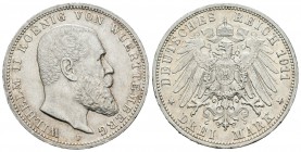 Alemania. Wurttemberg. Wilhelm II. 3 marcos. 1911. Stuttgart. F. (Km-635). Ag. 16,64 g. Golpecitos en canto. EBC. Est...35,00.