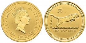 Australia. Elizabeth II. 100 dollars. 1998. (Km-508). Au. 31,12 g. Año del tigre. Dos golpes en el canto. PROOF. Est...900,00.
