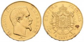 Francia. Napoleón III. 50 francos. 1857. París. A. (Km-785.1). (Gad-111). Au. 16,05 g. Estuvo en aro. MBC+. Est...400,00.