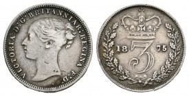 Gran Bretaña. Victoria. 3 pence. 1875. (Km-730). Ag. 1,41 g. MBC. Est...18,00.