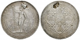 Gran Bretaña. George V. Trade Dollar. 1897. Bombay. (Km-Tn5). (Dav-407). Ag. 27,69 g. Resello oriental. EBC-. Est...120,00.