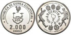 Guinea Ecuatorial. 2000 ekuele. 1978. (Km-38). Ag. 42,86 g. Mundial de Argentina 1978. PROOF. Est...60,00.