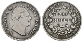 India Británica. William IV. 1/2 rupia. 1835. (Km-449.3). Ag. 5,67 g. F incusa en cuello. MBC-. Est...65,00.