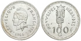 New Hebrides. 100 francos. 1966. (Km-1). Ag. 25,01 g. SC-. Est...30,00.