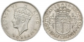 Rhodesia del Sur. George VI. 1/2 corona. 1939. (Km-15). Ag. 14,06 g. MBC+/EBC-. Est...45,00.