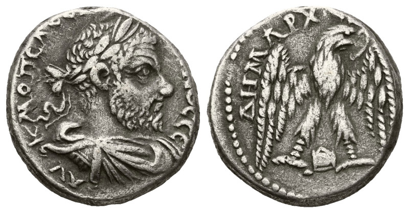Macrinus, 217-218 Tetradrachm Antiochia circa 217-218, AR 23.00 mm., 13.96 g.
L...