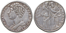 Firenze. Alessandro de’ Medici duca della Repubblica di Firenze (1532-1537). Testone da 40 soldi AG gr. 9,54. Galeotti XXVI, 1/9. MIR 103. Conio di Be...