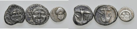 Lotto di tre monete greche come da foto
BB