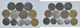 Lotto di dodici monete e token asiatici come da foto. Da esaminare, non si accettano resi
qBB-BB