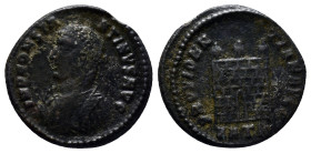 Constantinus I the Great AD 306-337. Heraclea Follis Æ (19mm, 2.8 g). IMP CONSTANTINVS AVG, laureate, draped bust left holding sceptre and mappa / PRO...