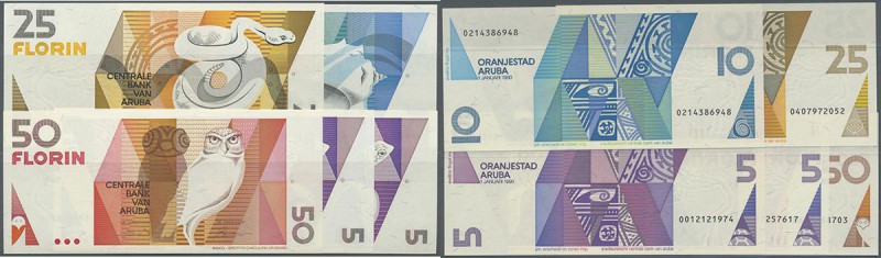Aruba: set of 5 notes containing 2x 5 Florin 1990, 10 Florin 1990, 25 Florin 199...