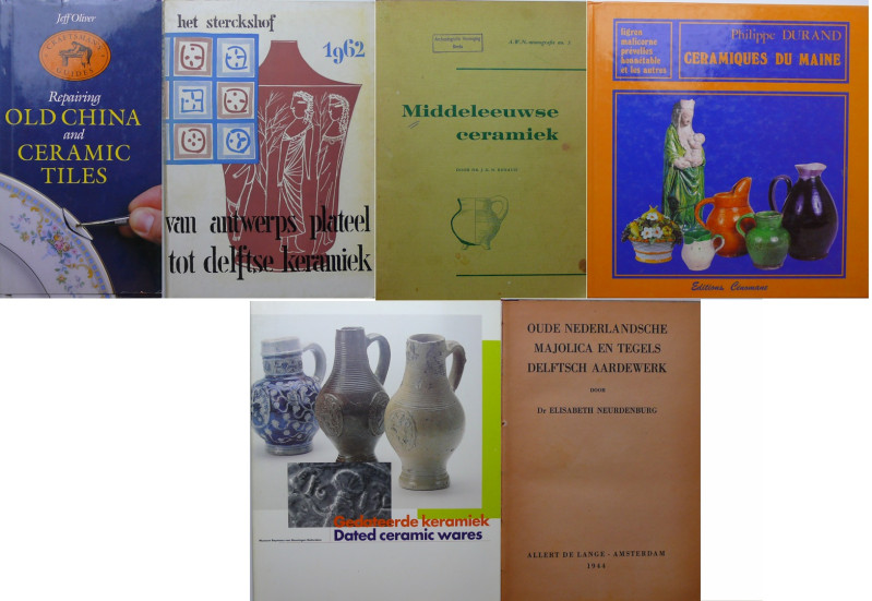 Lot de 6 ouvrages sur les céramiques
1- Oude nederlandsche majolica en tegels d...