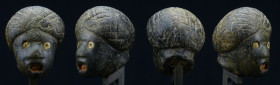 Egypte - Troisième période intermédiaire - Tête de nubien en pierre - 1069-526 av. J.-C. (21ème-24ème dynastie)
Tête en pierre dure noire représentan...