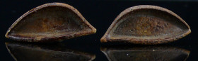 Egypte - Basse époque - Paire d'yeux de sarcophage en fritte - 633-332 av. J.-C. - (26-30ème dynastie)
Paire d'yeux de sarcophage en fritte émaillée ...