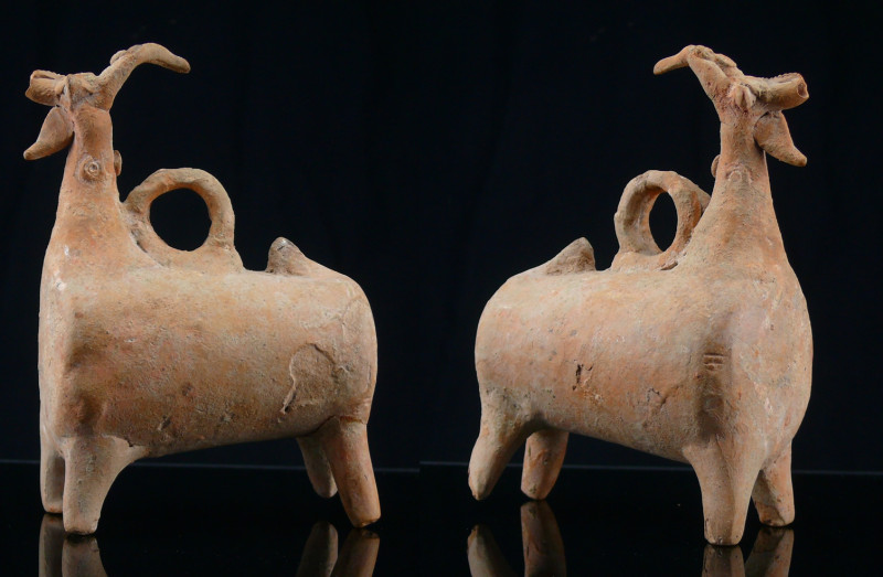 Iran - Culture Amlash - Bouc en terre cuite - 1400 / 1000 av. J.-C.
Bouc en ter...