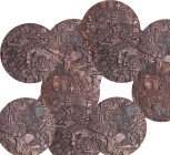 Lot de 5 boutons en bronze et laiton - Décors japonais - 18ème siècle
Lot de 5 boutons plats en bronze avec cerclage en laiton ornés d'un décor cisel...