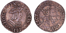 France - François 1er (1515-1547) - Teston du Dauphiné - 2ème type - Roman
A/ FRANCISCVS• DEI• GRA• FRACOR• Buste du roi à droite coiffé d'une couron...