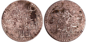 Turquie - Selim III (AH 1203-1222 / 1789-1807) - Yuzluk 1203
TTB
KM#507
 Ar ; 31.26 gr ; 45 mm