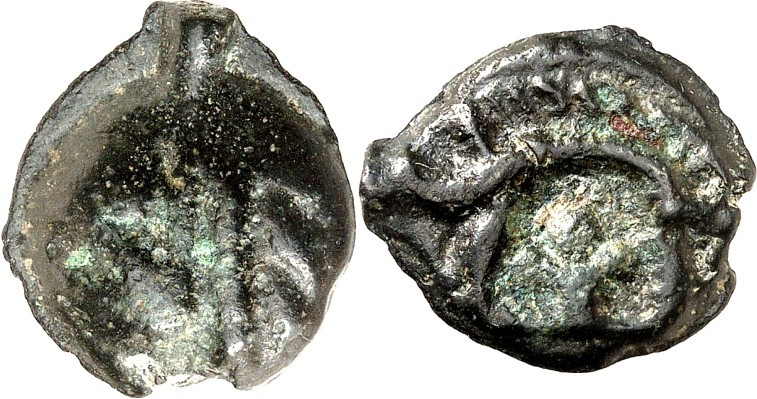 GALLIEN. 
LEUCI (um Toul). 
Potin-18mm 3,80g. Stilis. Kopf n.l. / Eber n.l.; u...