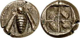 IONIEN. 
STÄDTE. 
EPHESOS (Efes b. Selcuk). Drachme (450/415 v.Chr.) 3,17g. Biene, oben E-F / Großes Quadratum Incusum. BMC&nbsp; \17vgl., SNG Cop.&...