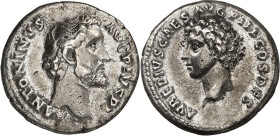 RÖMISCHES KAISERREICH. 
ANTONINUS PIUS mit Marcus Aurelius Caesar 139-161. Denar (140/144) 2,80g. Barhäuptiger Kopf n.r. ANTONINVS AVG PIVS PP / AVRE...