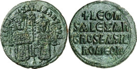 BYZANZ. 
LEON VI. und ALEXANDER 886-912. AE-Follis 26mm 6,53g, Konstantinopel. Beide thronen in Loroi v.v. + LEOh - S ALEXANGROS / + LEOh - S ALEXAh-...
