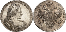 RUSSLAND. 
ZARENREICH. 
Anna 1730-1740. Rubel 1733 o.&nbsp;Mzz., Moskau. Geharn. Brb. mit Ordensband und Krönchen n.r.; unten 5&nbsp;kl.&nbsp;Orname...
