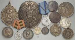 RUSSLAND. 
MEDAILLEN. 
Nikolaus II. 1894-1916. LOT Medaillen der Zarenzeit von Zar Peter d. Gr. bis Zar Nikolaus II., zumeist in Erhaltung s-ss, dar...
