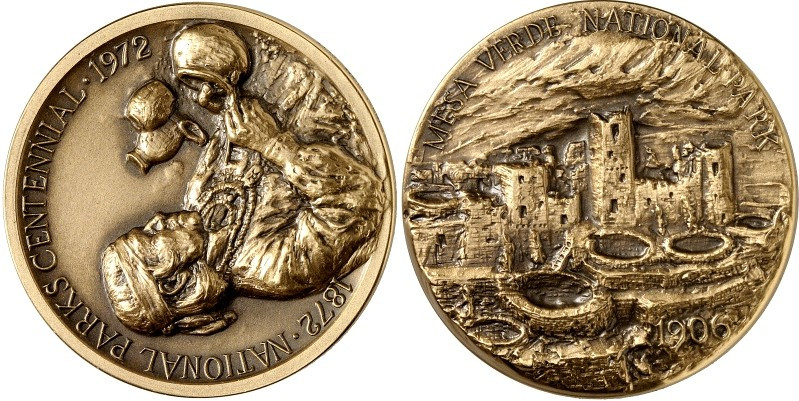 ÜBERSEE. 
USA. 
LOT: Medaille 1987 (sign. Maco-Bronze) Nationalparks 1972 100&...
