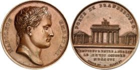STÄDTE. 
DEUTSCHE STÄDTE. 
BERLIN. Medaille 1806 (v. Andrieu & Jaley, b. Denon) a. Napoleons Einzug in BERLIN, am 27. Oktober. Belorb. Kopf n.r. / A...