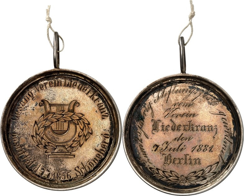 STÄDTE. 
DEUTSCHE STÄDTE. 
BERLIN. SCHÖNEBERG. Gravierte Medaille 1881 (o. Sig...